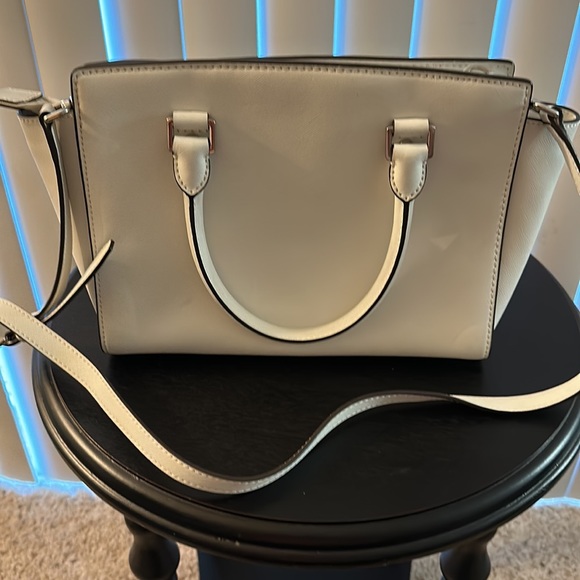 Michael Kors White Silver Studded Winged Handbag - Picture 2 of 7